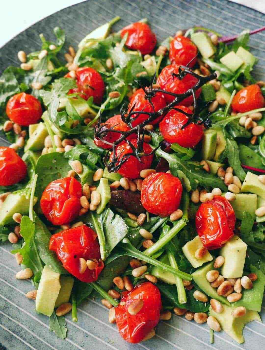 and – with nuts Rucola tomatoes pine baked Recipe salad